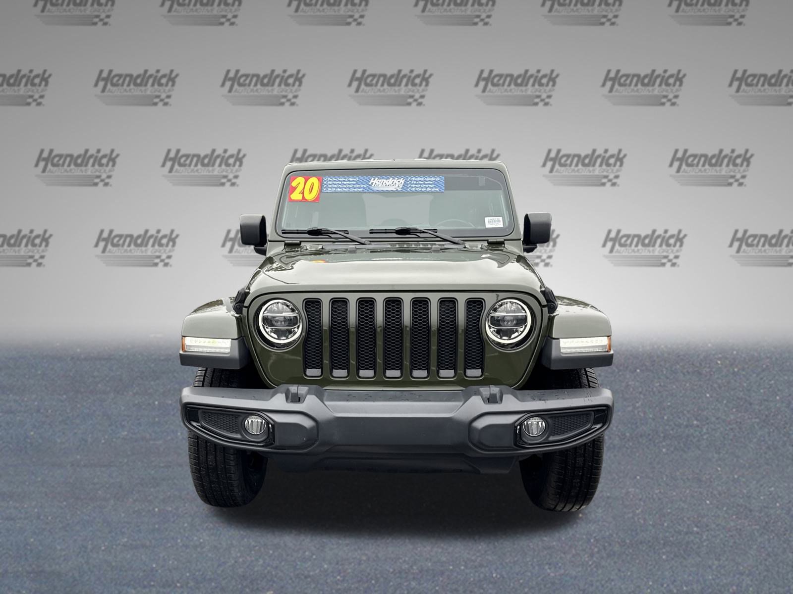 Used 2020 Jeep Wrangler Unlimited Sahara image 3