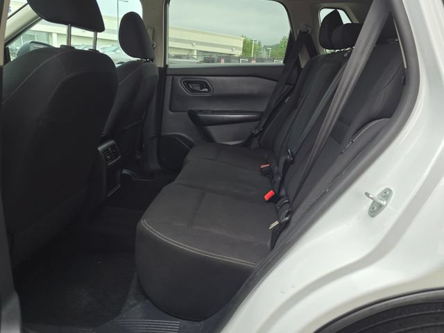 Used 2024 Nissan Rogue S AWD/4WD image 26