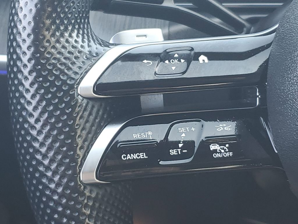 Used 2022 Mercedes-Benz C 300 Sedan w/ Pinnacle Trim Package image 36