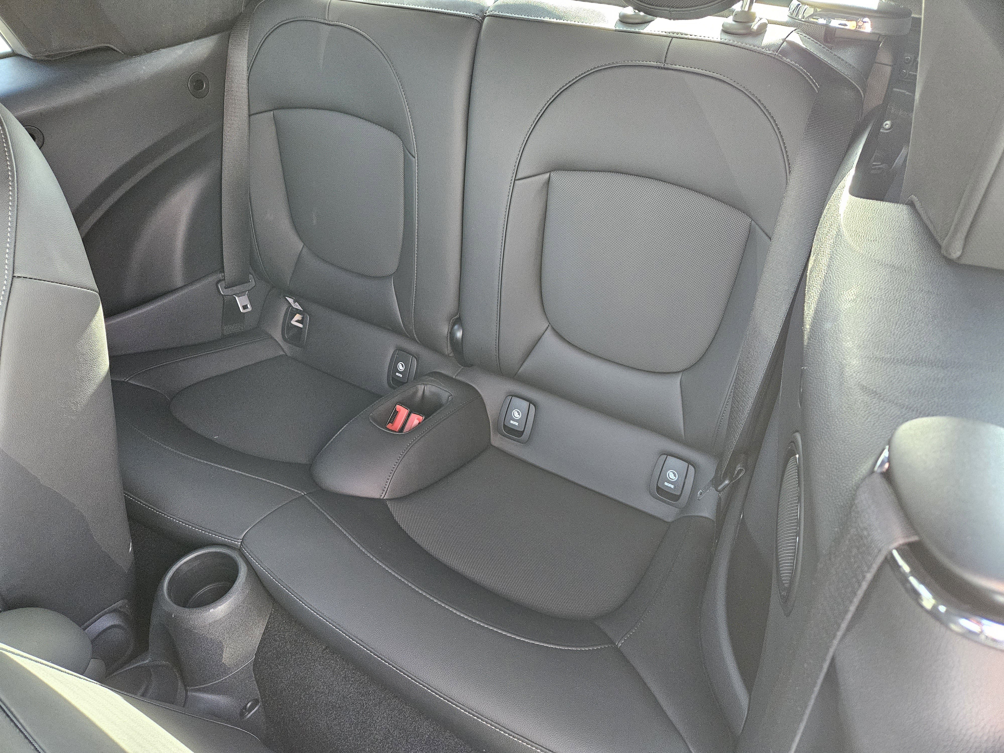 Used 2024 MINI Cooper Signature image 31