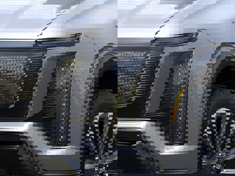 New 2026 Cadillac Vistiq Sport w/ LPO, Floor Liner Package AWD/4WD image 10