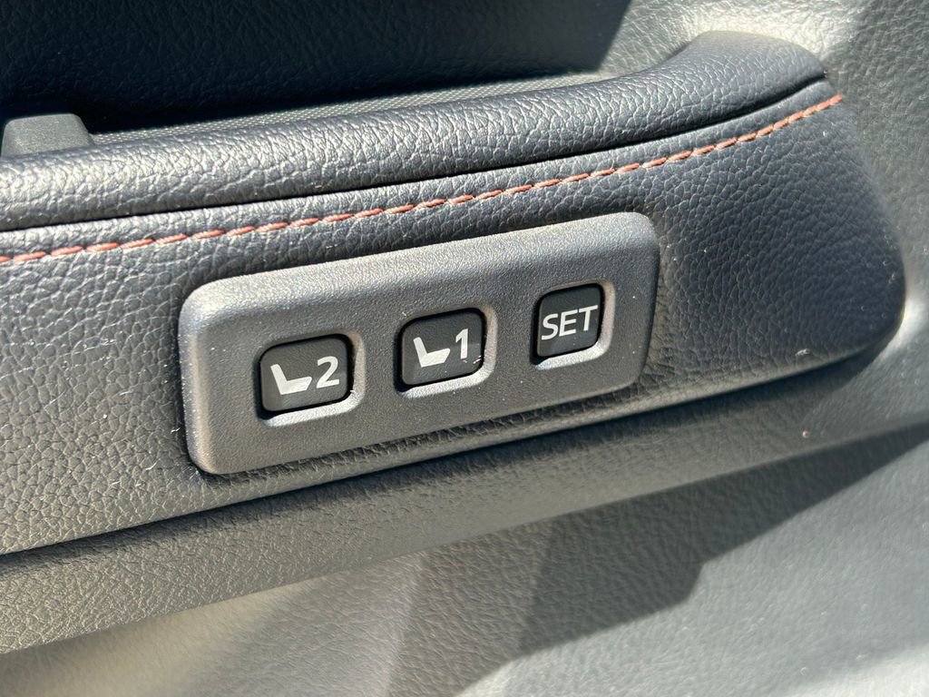 Used 2019 Toyota 4Runner Limited AWD/4WD image 27