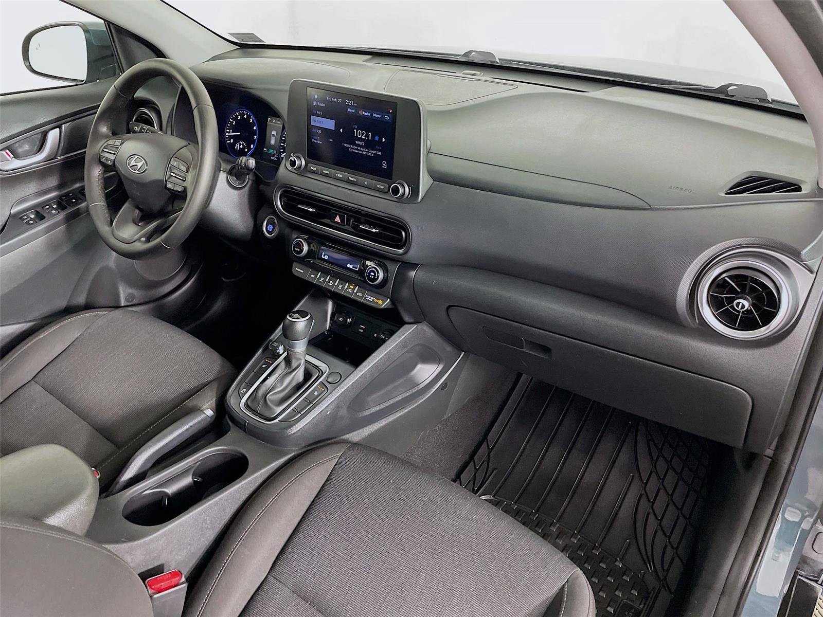 Used 2022 Hyundai Kona SEL w/ Convenience Package image 31