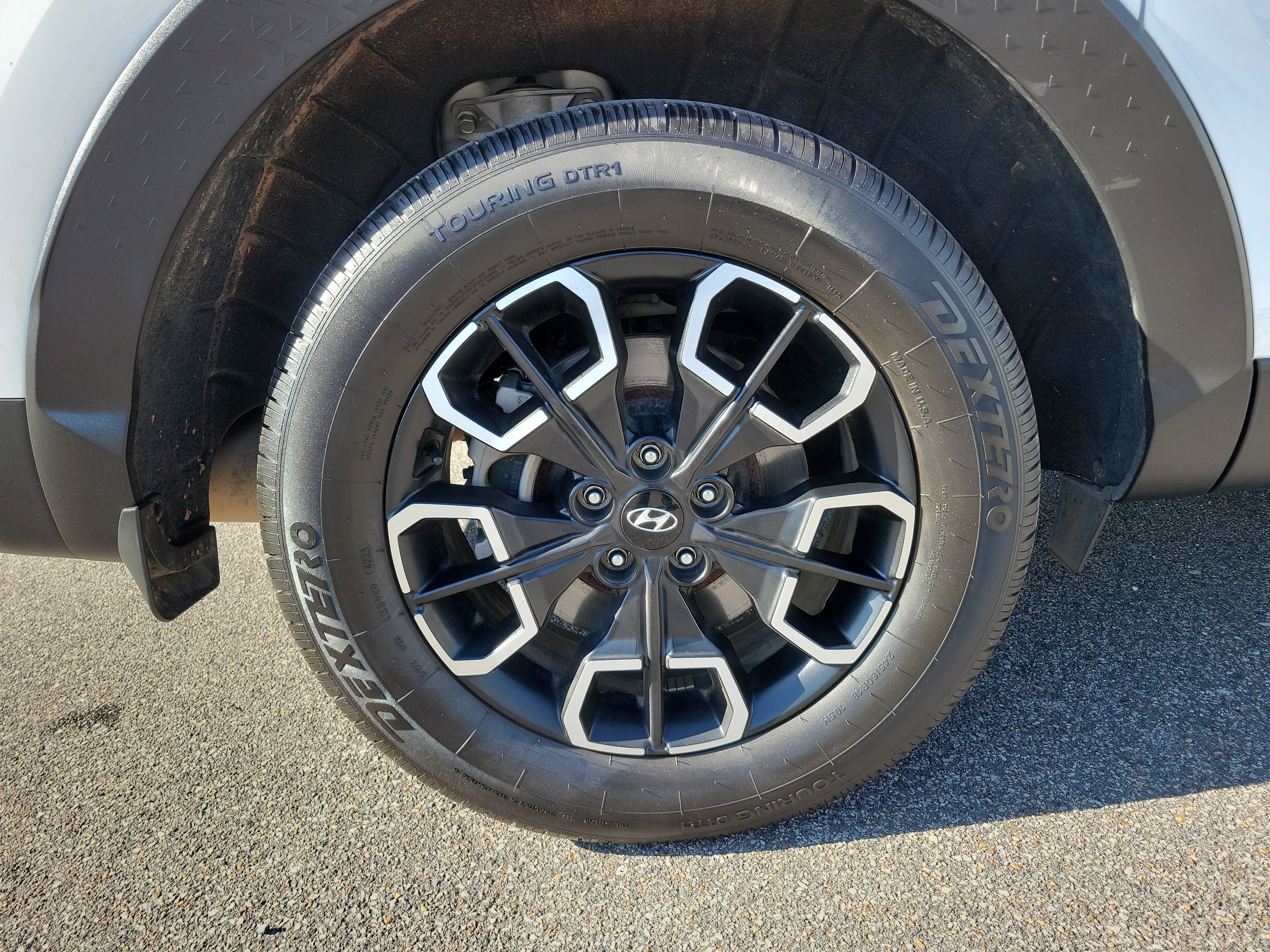 Used 2023 Hyundai Santa Cruz SEL Premium w/ Cargo Package image 28