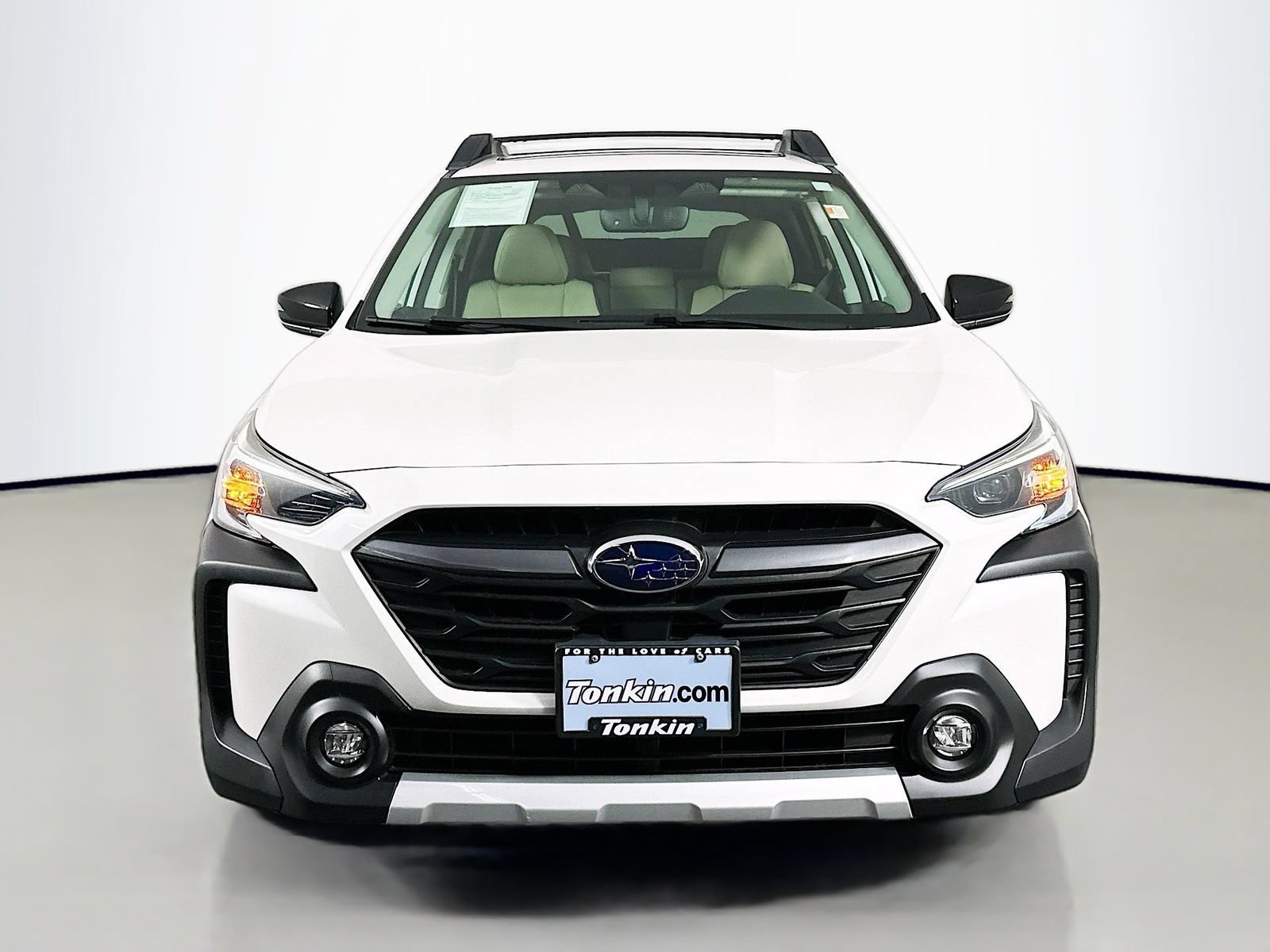 Used 2023 Subaru Outback Limited XT AWD/4WD image 2