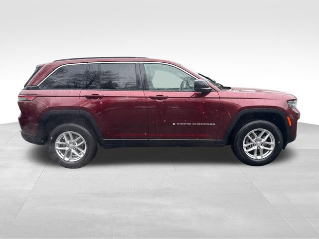 New 2026 Jeep Grand Cherokee Laredo image 8
