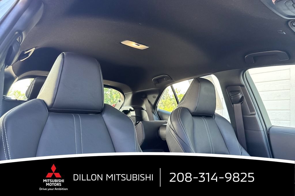 Used 2025 Toyota Corolla XSE FWD image 17
