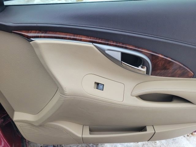 Used 2011 Buick LaCrosse CXL w/ Luxury Package image 21