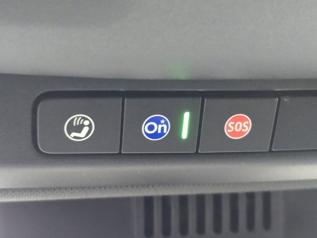 Used 2024 Chevrolet Suburban LT image 30