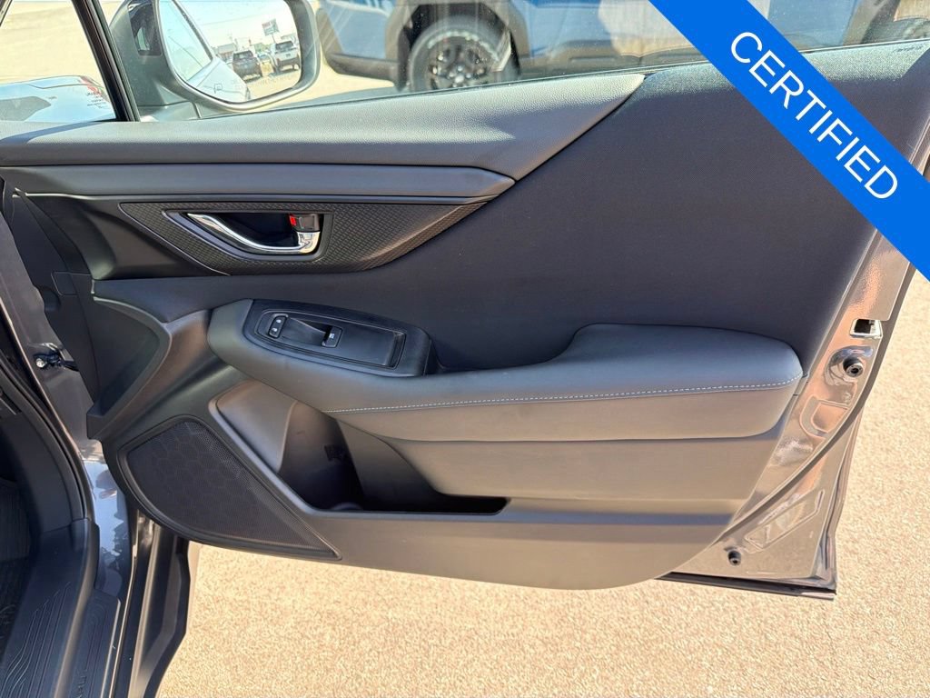 Certified 2025 Subaru Outback Premium AWD/4WD image 8