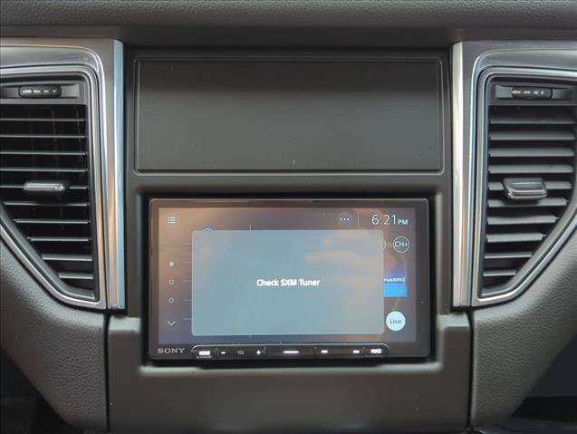 Used 2018 Porsche Macan AWD/4WD image 14