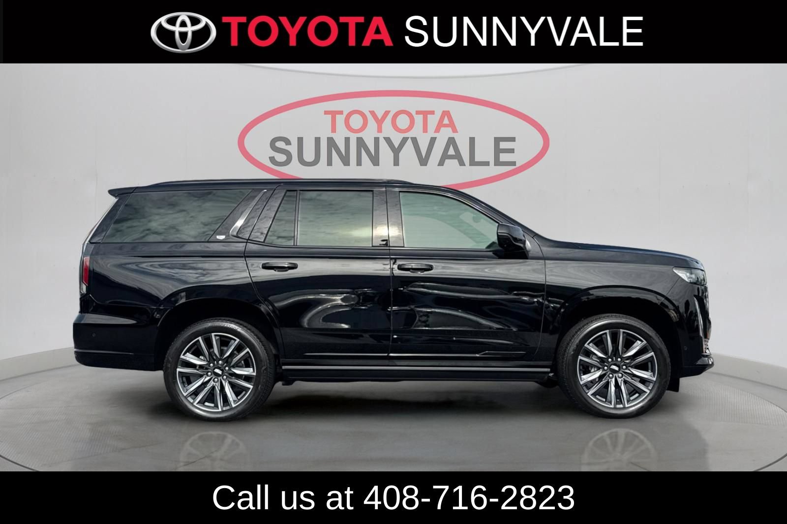 Used 2023 Cadillac Escalade Sport w/ Touring Package AWD/4WD image 9