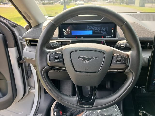 Used 2021 Ford Mustang Mach-E Premium AWD/4WD image 30