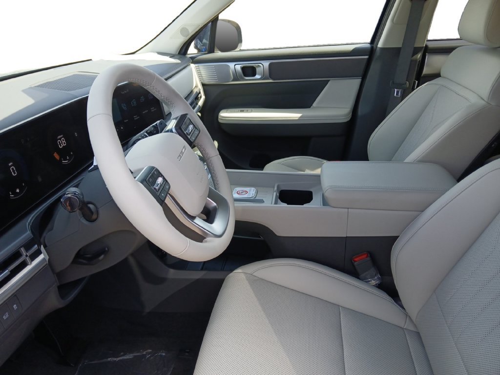 New 2027 Hyundai Santa Fe SEL FWD image 10