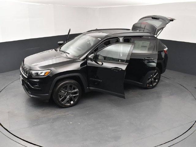 New 2026 Jeep Compass Limited AWD/4WD image 27