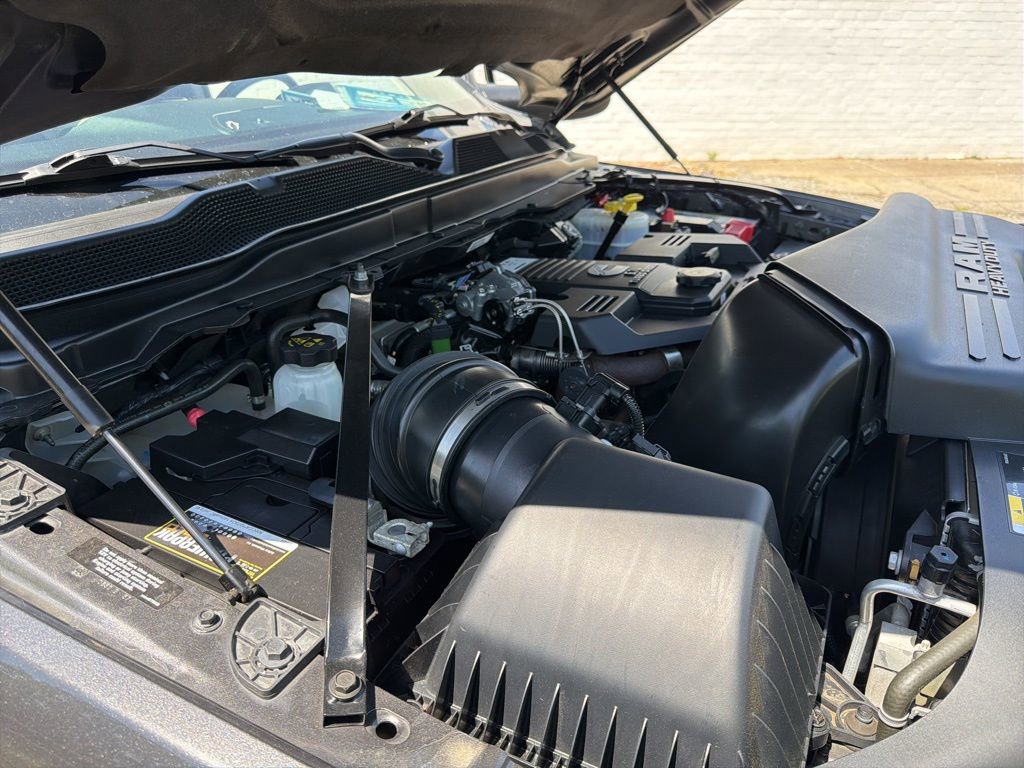 Used 2022 RAM 3500 Laramie AWD/4WD image 44