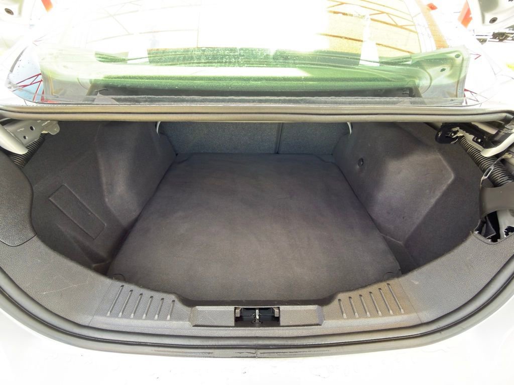 Used 2018 Ford Focus SE image 31