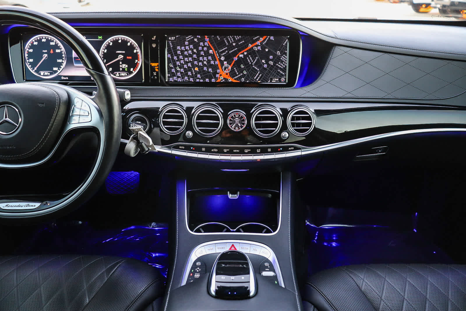 Used 2016 Mercedes-Benz Maybach S 600 image 17