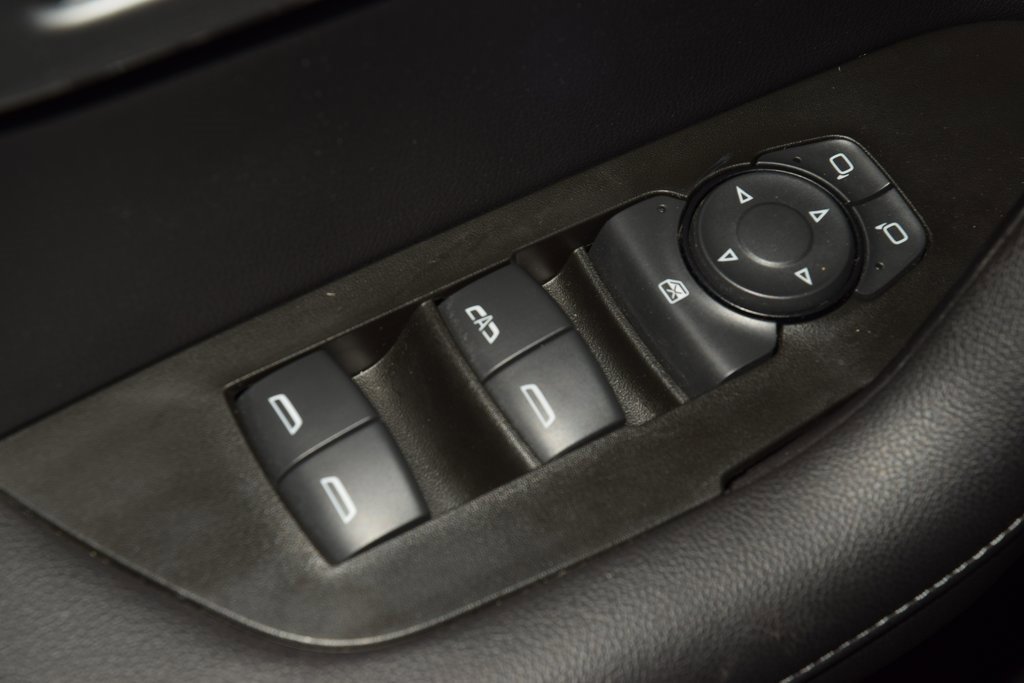 Used 2019 Chevrolet Blazer L image 43