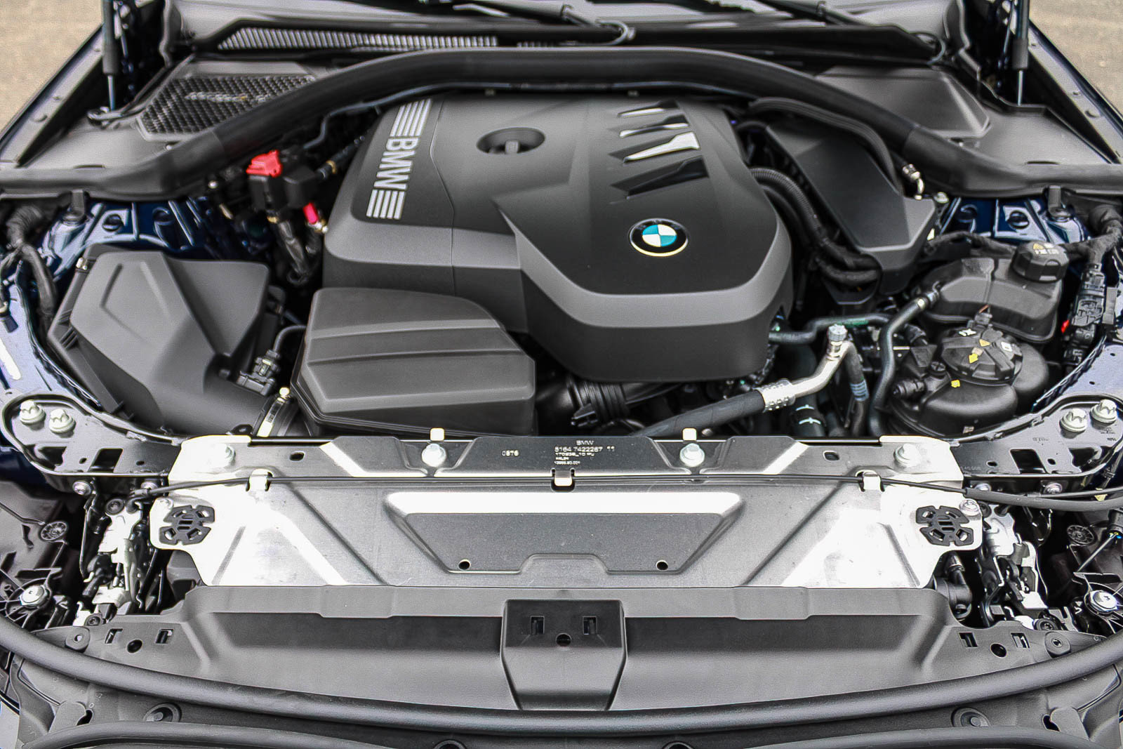 New 2026 BMW 330i Sedan w/ M Sport Package RWD image 19