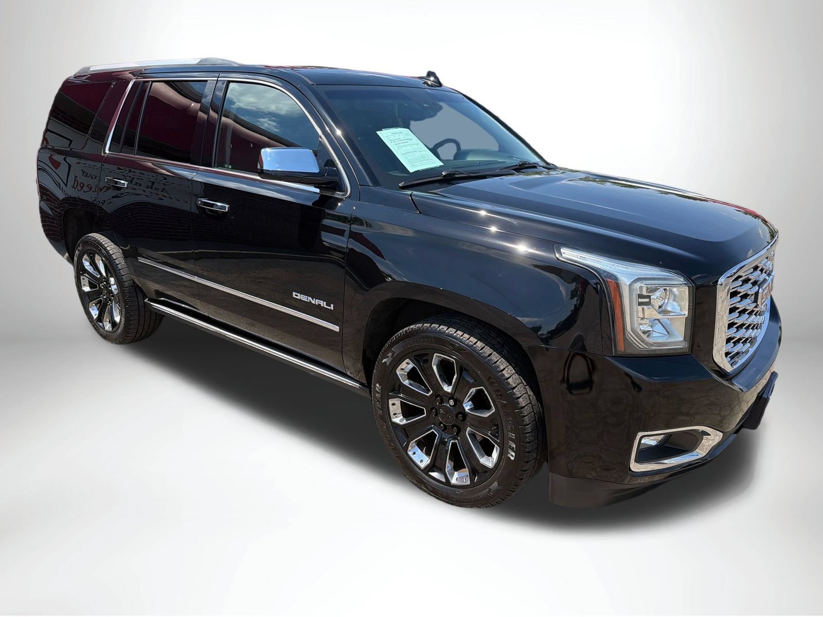 Used 2020 GMC Yukon Denali w/ Denali Ultimate Package AWD/4WD image 9