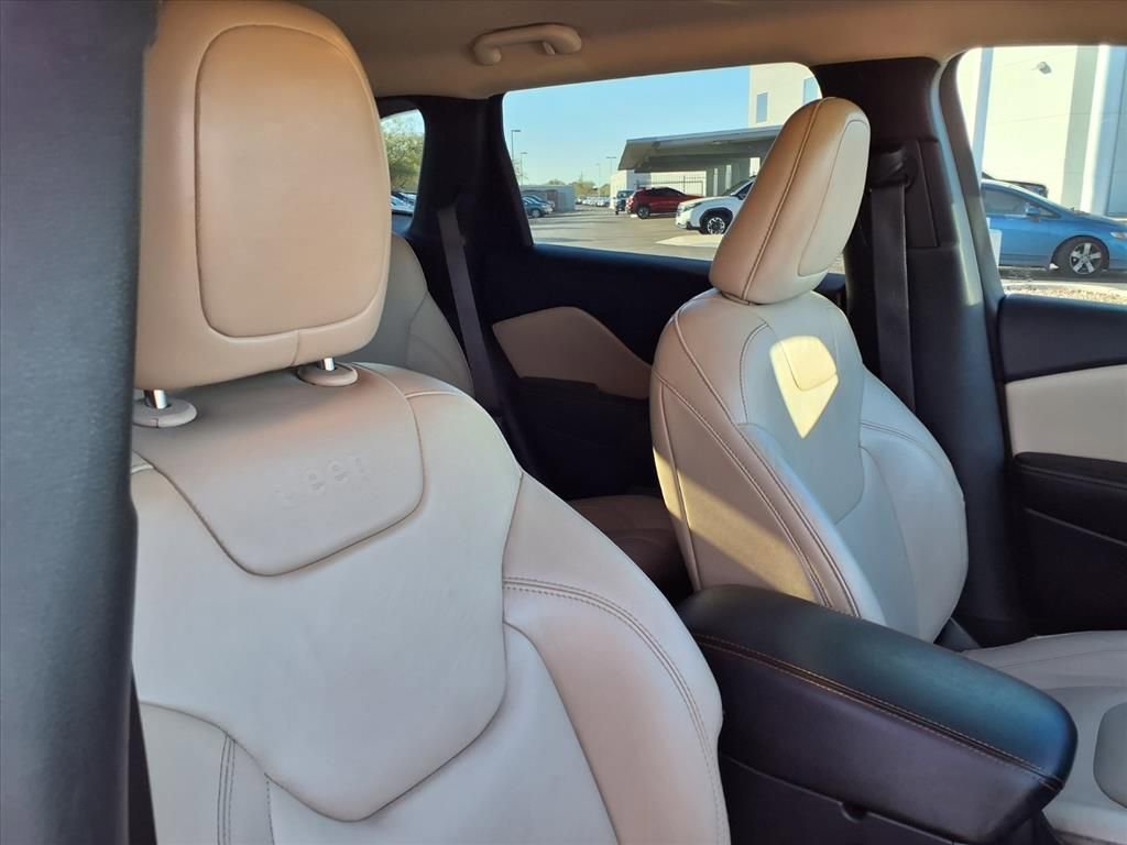 Used 2015 Jeep Cherokee Limited w/ Trailer Tow Group image 20