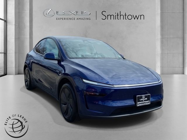 Used 2026 Tesla Model Y 2WD image 1