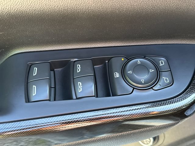 Certified 2022 GMC Acadia AT4 AWD/4WD image 26