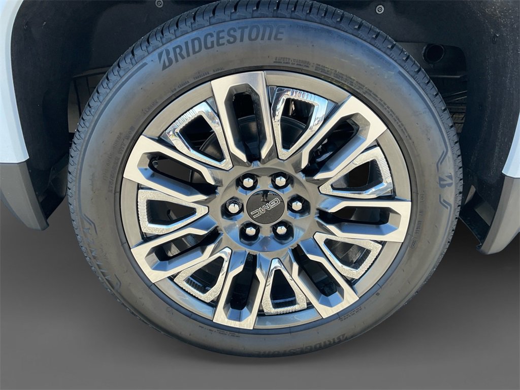 New 2026 GMC Sierra 1500 Denali Ultimate image 8