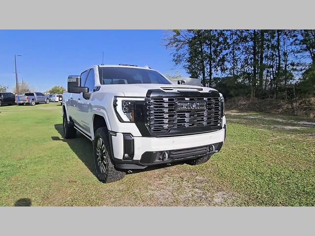 Used 2025 GMC Sierra 2500 Denali Ultimate image 18