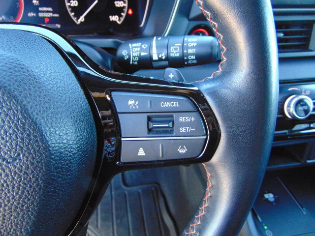 Certified 2024 Honda Pilot TrailSport image 17