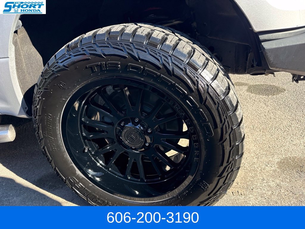 Used 2015 Ford F150 XL w/ Equipment Group 101A Mid AWD/4WD image 4