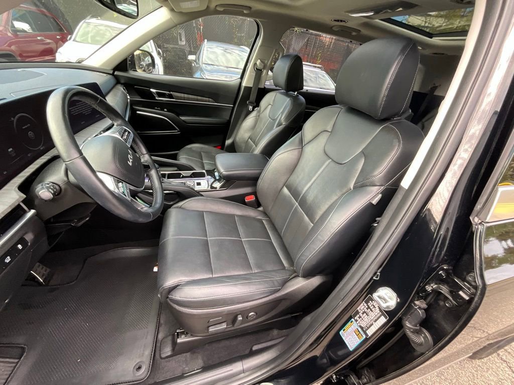 Used 2023 Kia Telluride SX image 8