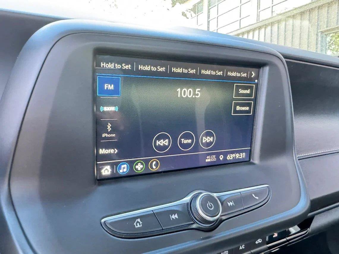 Used 2019 Chevrolet Camaro LT w/ RS Package RWD image 16