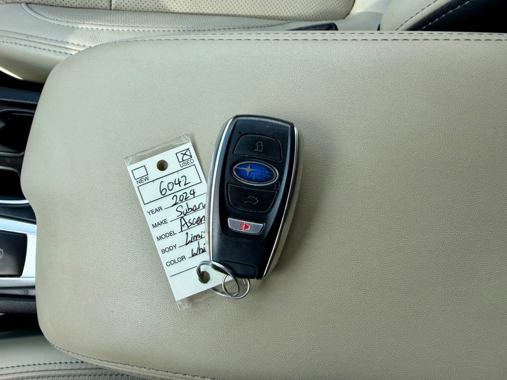 Used 2024 Subaru Ascent Limited AWD/4WD image 21