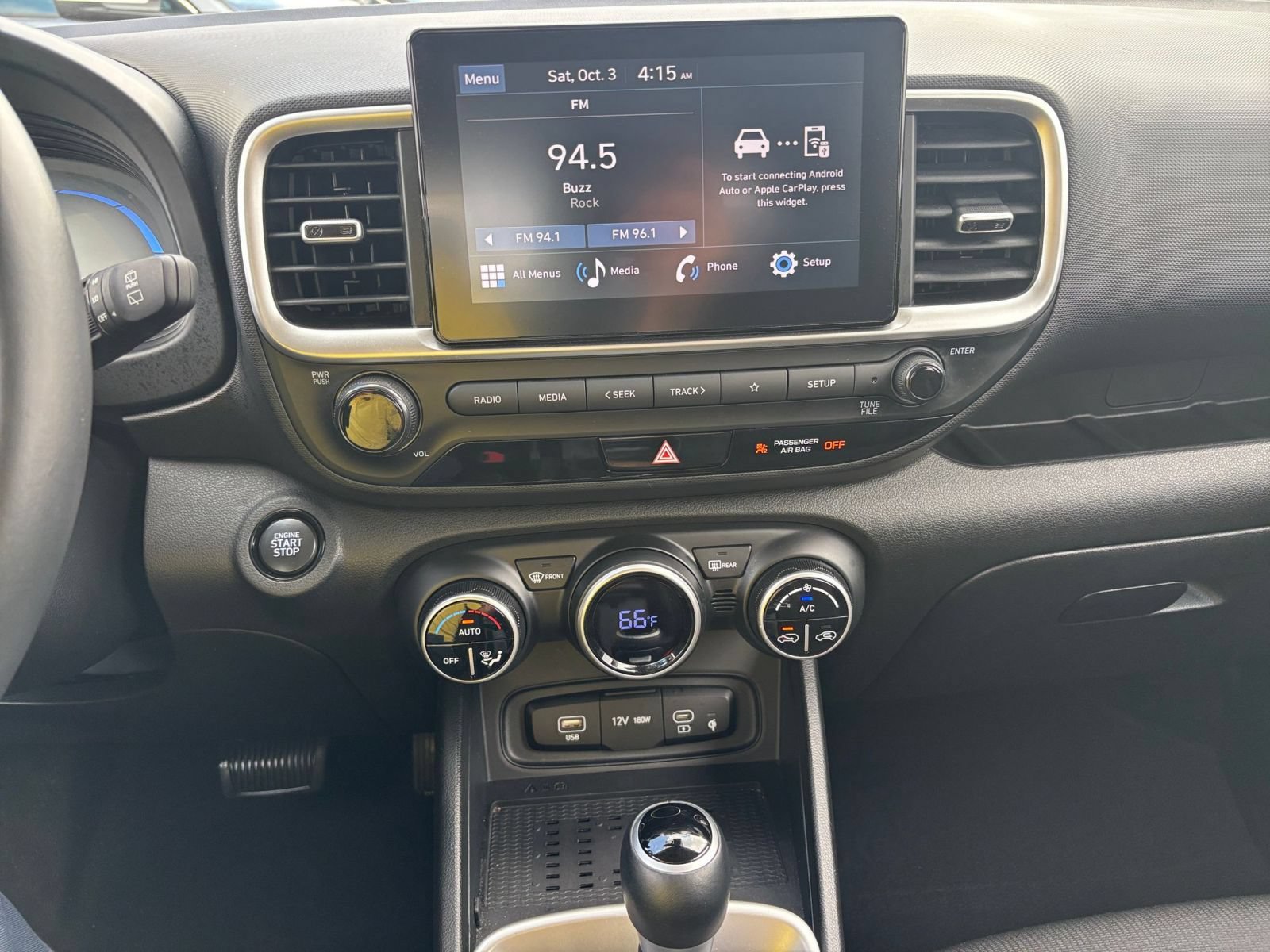 Used 2026 Hyundai Venue SEL FWD image 16