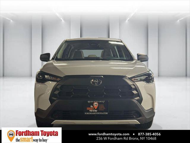 Certified 2026 Toyota Corolla Cross L AWD/4WD image 2