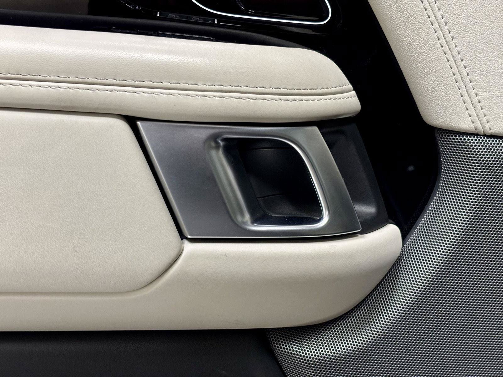 Used 2021 Land Rover Range Rover P525 Westminster Edition AWD/4WD image 24