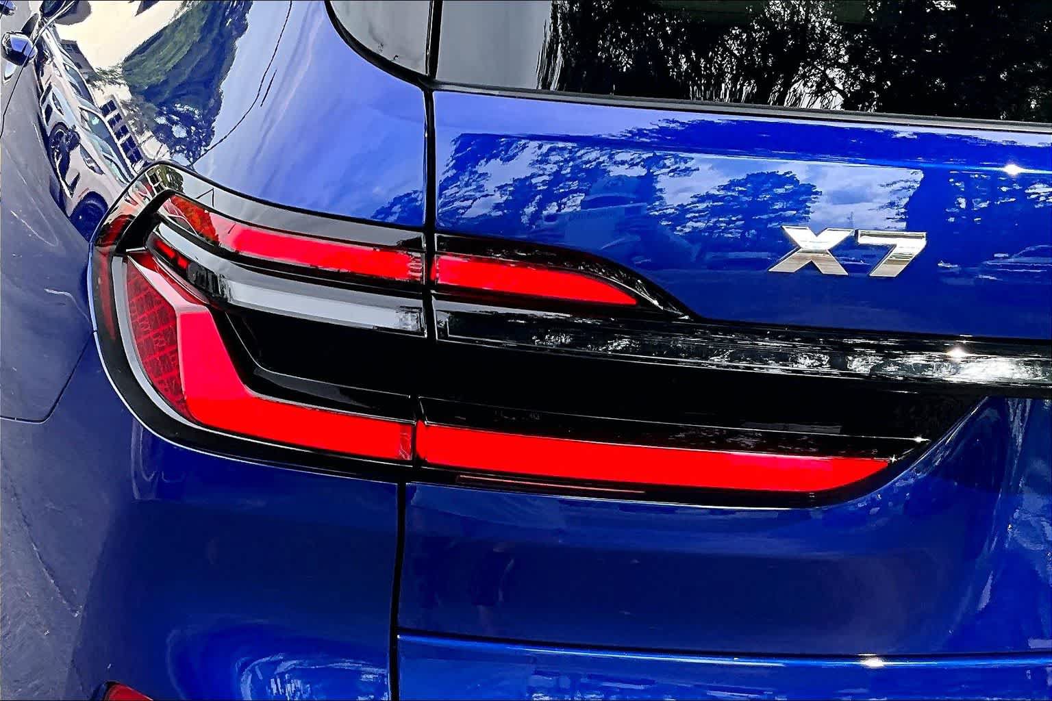 New 2027 BMW X7 M60i AWD/4WD image 14