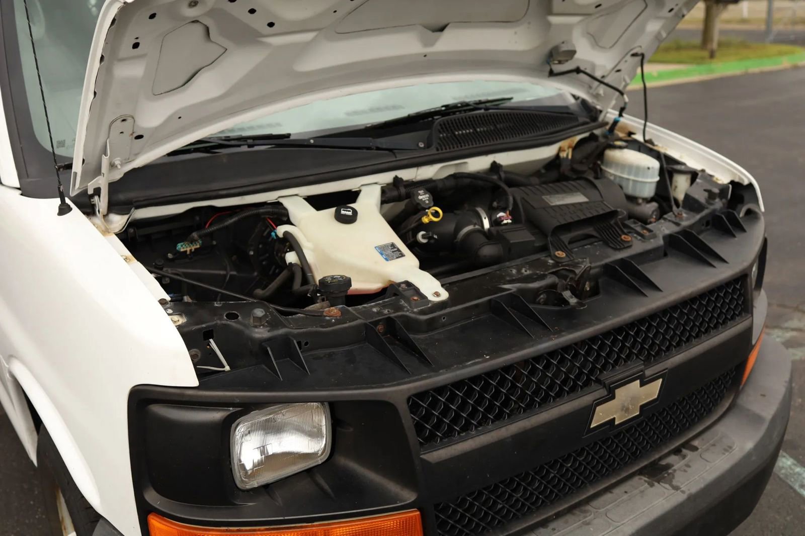 Used 2013 Chevrolet Express 2500 image 50