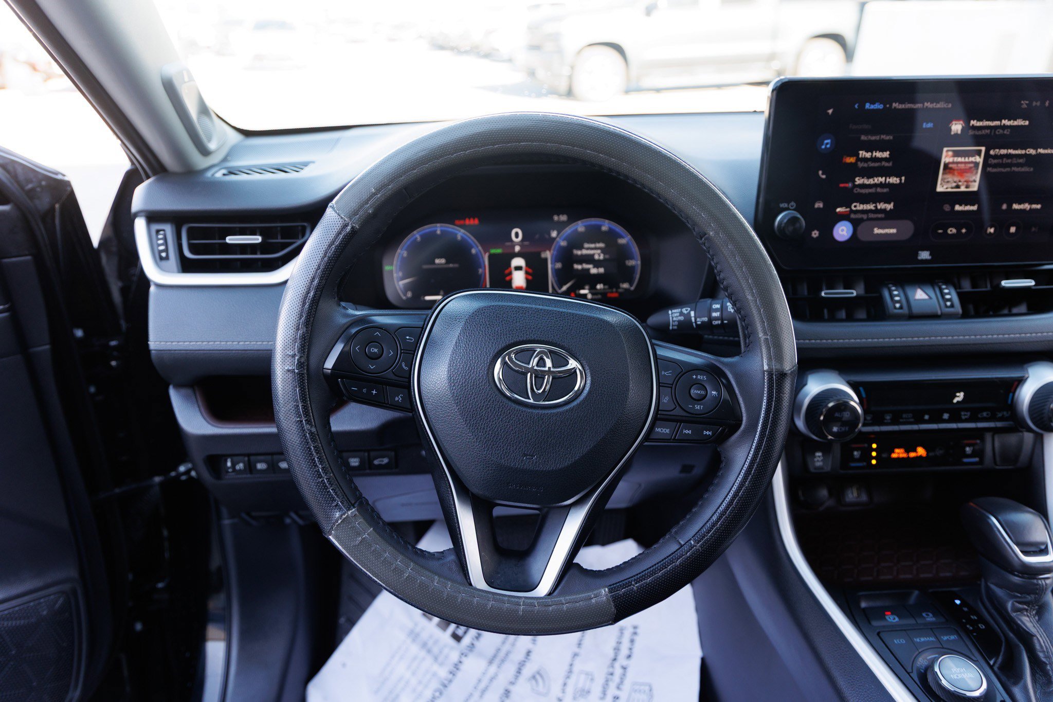 Used 2024 Toyota RAV4 Limited image 48