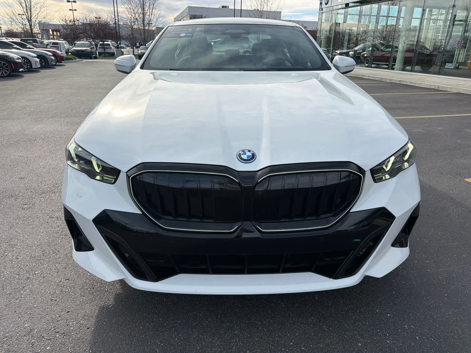 Certified 2026 BMW 550e xDrive AWD/4WD image 42