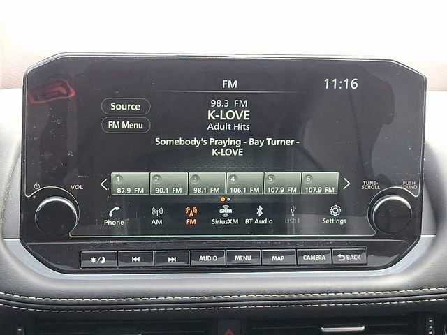 Used 2023 Nissan Rogue SL w/ SL Premium Package image 13