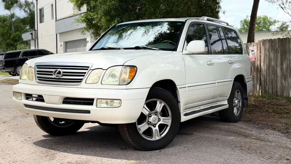 Used 2004 Lexus LX 470 4WD image 1