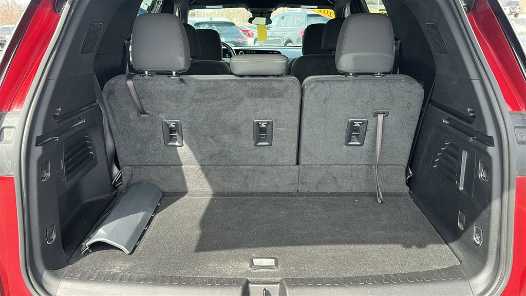 Used 2024 Chevrolet Traverse LT w/ Trailering Package image 27