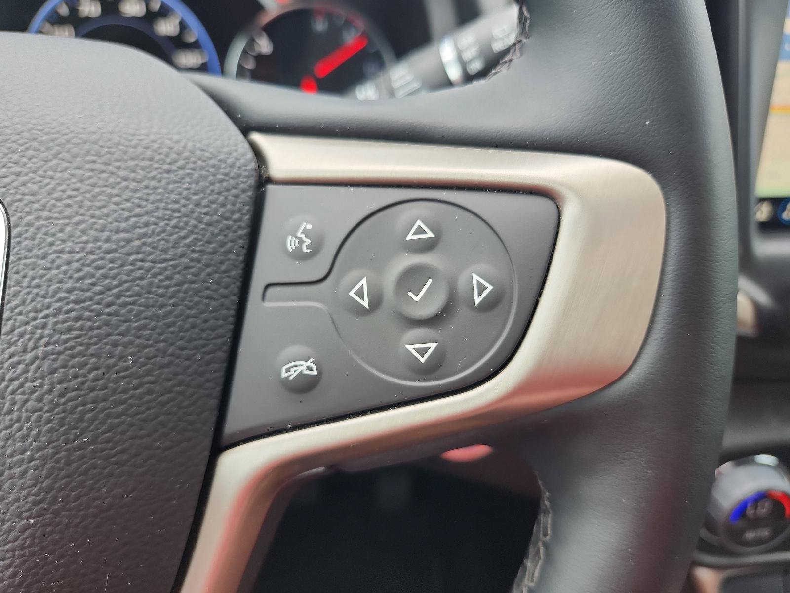 Used 2024 GMC Terrain Denali w/ Denali Premium Package AWD/4WD image 27