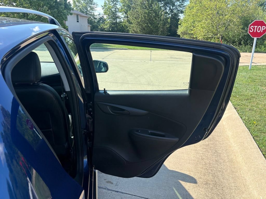 Used 2022 Chevrolet Spark ACTIV FWD image 32
