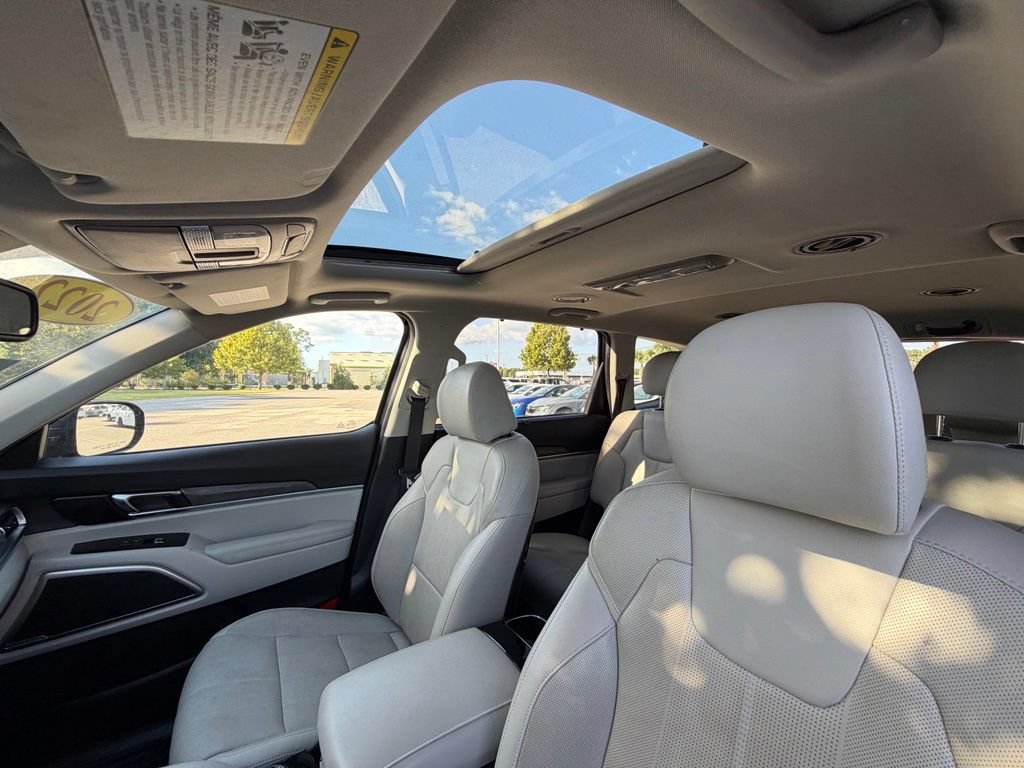 Used 2022 Kia Telluride EX w/ EX Premium Package AWD/4WD image 25