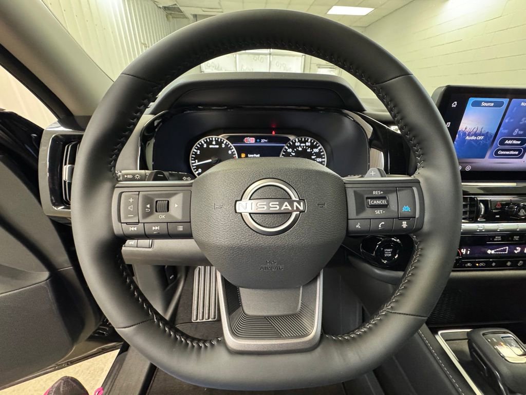 New 2026 Nissan Pathfinder SV image 31