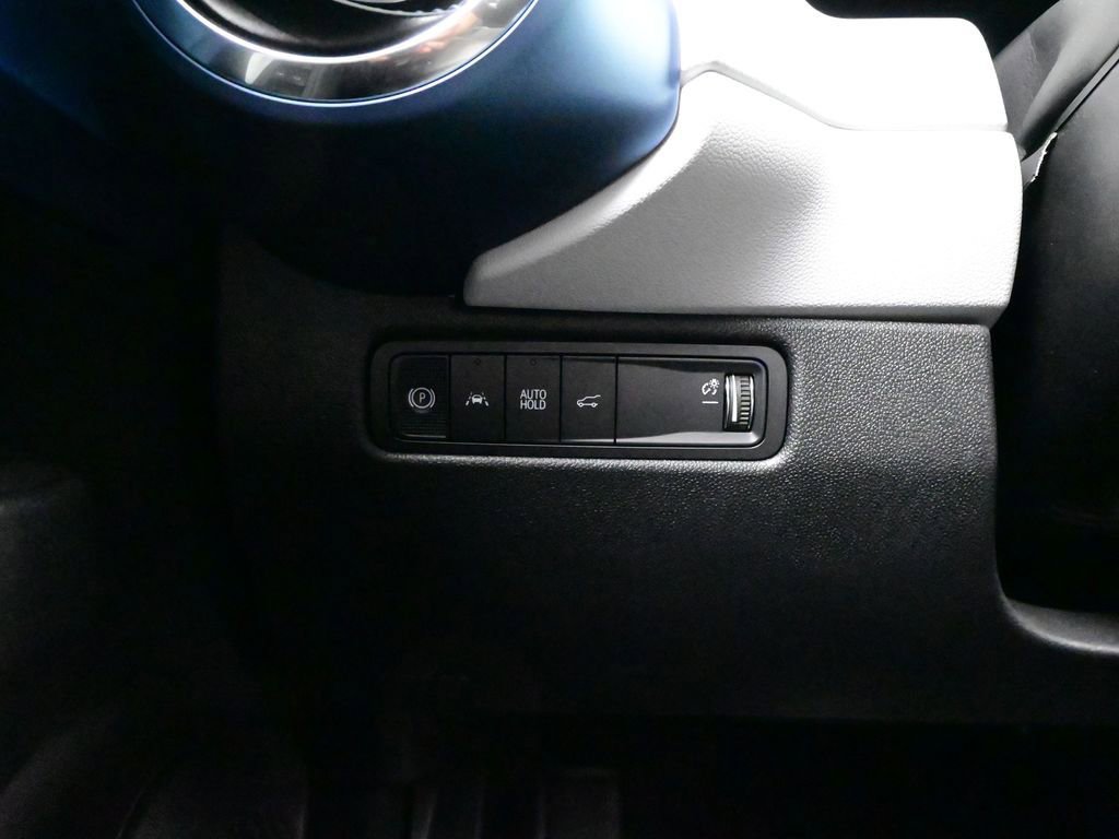 Used 2026 Chevrolet Equinox EV LT image 17